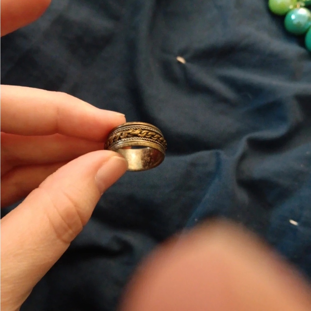 Fidget/twistable rope ring - Picture 2 of 2